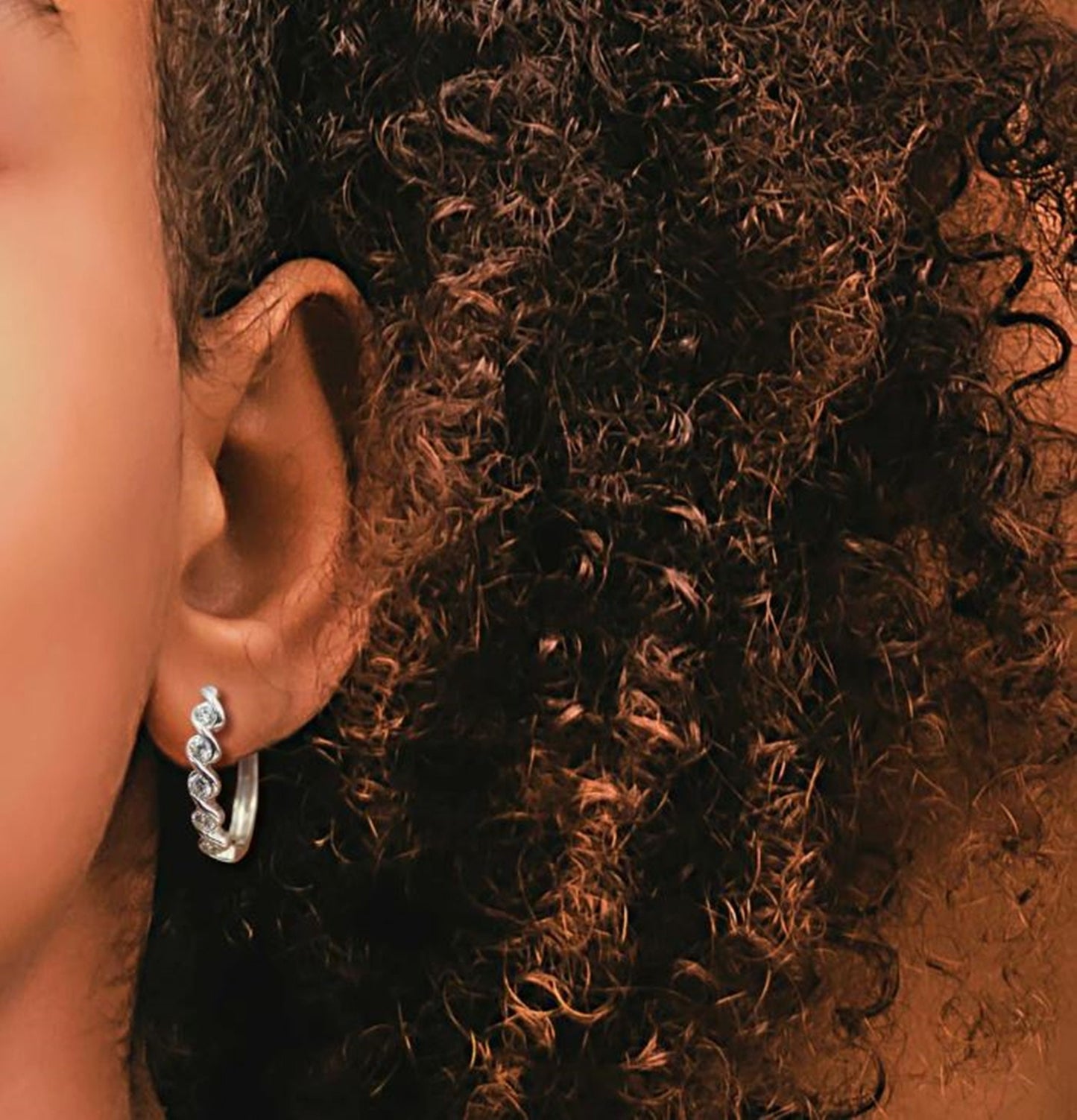 1/2 TCW Round Lab Grown Diamond Huggie Hoop Earrings, Infinity Hoop Earrings For Women, 14K Gold E-F, VVS-VS Lab Grown Huggie Hoop Earrings